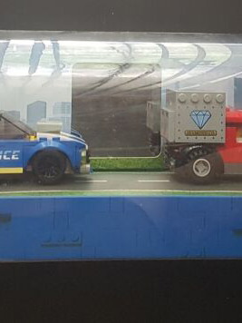 Lego City Display μεταχειρισμένο με χτύπημα σε μία γωνία