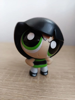 Figures used from McDonalds Happy Meal Pokemon Ice Age Mario Powerpuff Girls