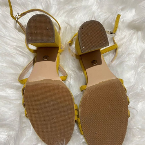 Tamaris yellow sandals size 36 like new, 9cm heel