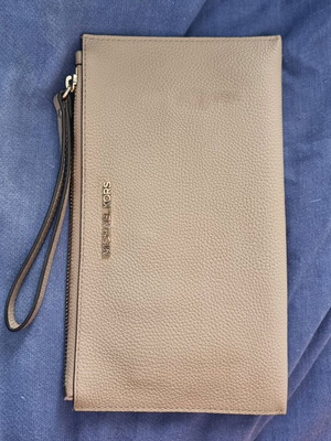 Michael Kors beige wristlet bag like new