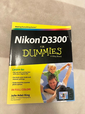 Nikon D3300 for Dummies book like new