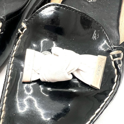 Обувки Tod's балеринки черни от патентована кожа употребявани размер 39