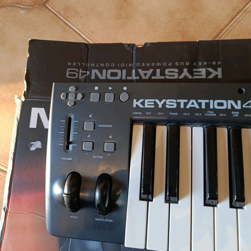 M-Audio Keystation 49 MIDI keyboard like new