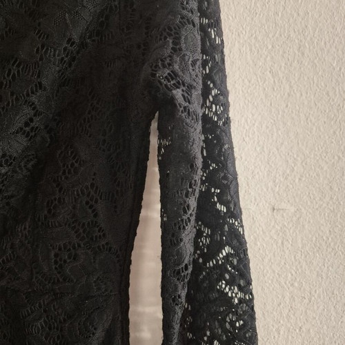Black lace dress like new