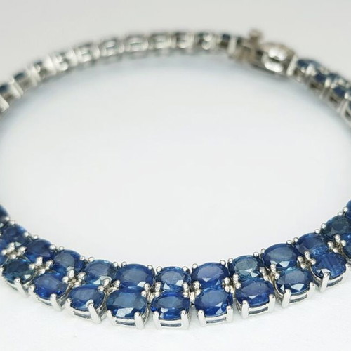 Double tennis bracelet with tanzanite gemstones like new