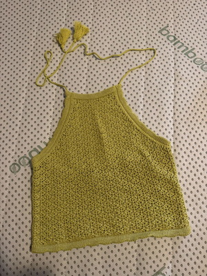 Amisu yellow crochet top, size small