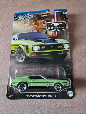 Hot Wheels '71 Mustang Mach I collectible car new, 1:64 scale