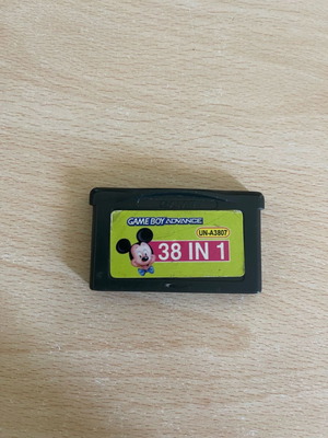 Game Boy Advance μεταχειρισμένο, 38 παιχνίδια