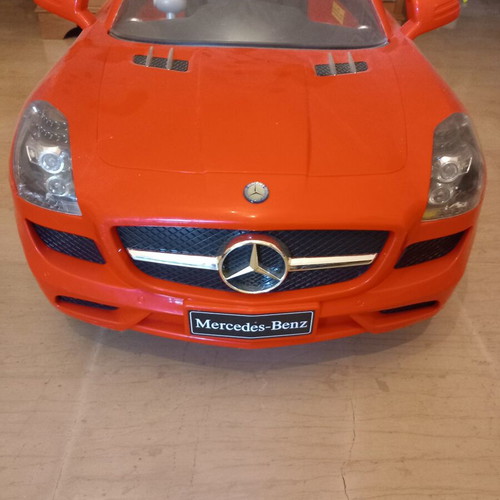 Mercedes electric kids car, red
