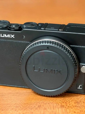 Panasonic GM5 Mirrorless Digital Camera Micro Four Thirds 16MP