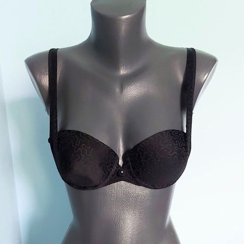Lejaby bras like new, pack of 2, black, pushup models