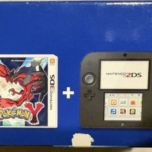 Pokemon Y Nintendo 2DS used console