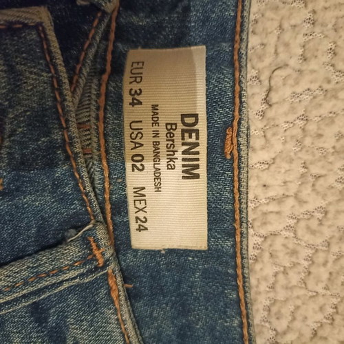 Bershka denim shorts used, size 34, blue