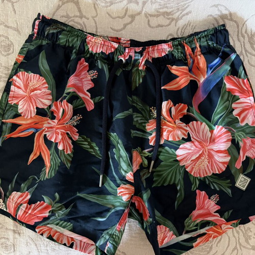 Gant floral swim shorts size S like new, colorful