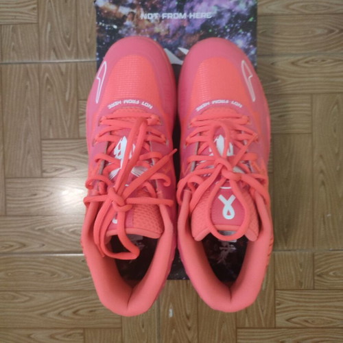 Puma Lamelo mb.01 Breast Cancer Awareness sneakers size 12