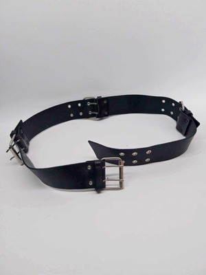 Δερμάτινη ζώνη ροκ, σαν καινούργια, μαύρη με τέσσερις μεταλλικές αγκράφες