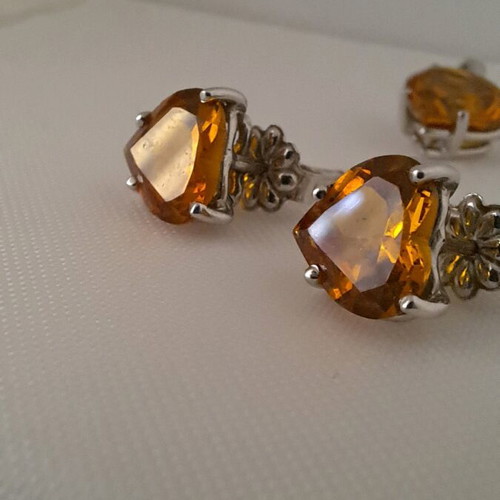 Earrings and pendant set white gold k14 with synthetic topaz heart