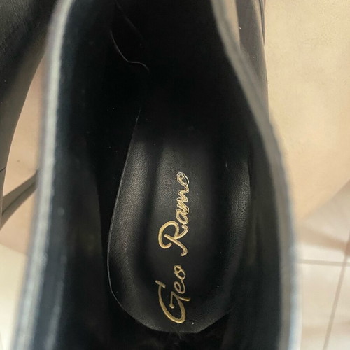 Geo Ramo ankle boots like new, black, size 39