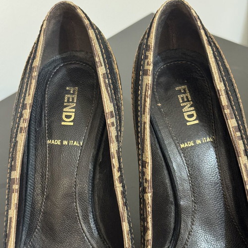 Fendi Vintage Zucca Monogram High Heel Pumps size 36 used