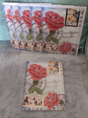 Happy Birthday Roses cards set of 7 with gold foil, like new