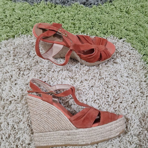 Kanna genuine suede women's wedge platform sandals size 38, like new