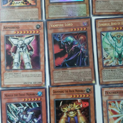 Yugioh Ultra Rare Cards like new, pack of 13 gold