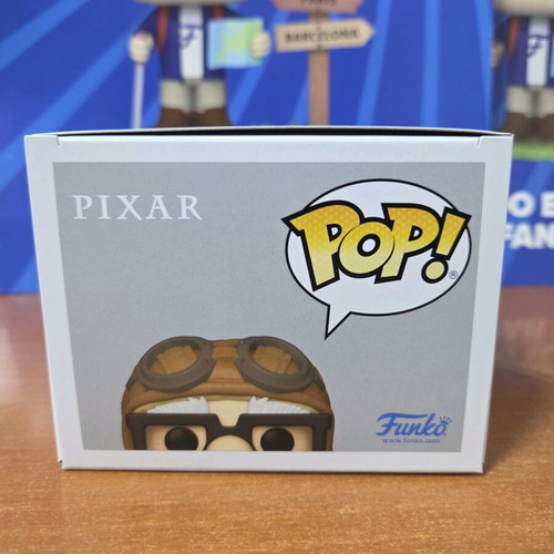 Funko Pop Disney 1478 Up Carl new figure