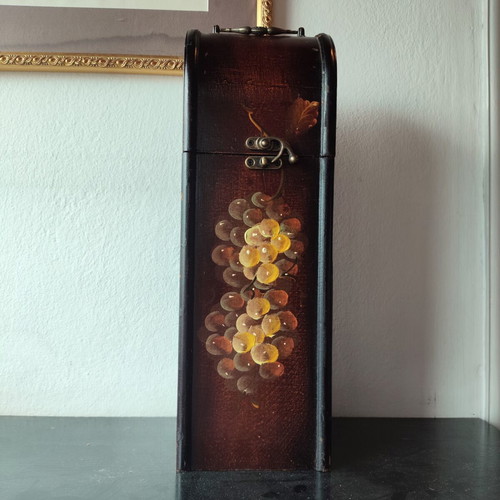 Wooden wine bottle case used