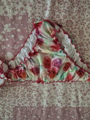 Calzedonia floral bikini bottom like new, size L