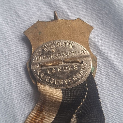Preussischer Landeskriegerverband old Prussian veteran emblem with ribbon