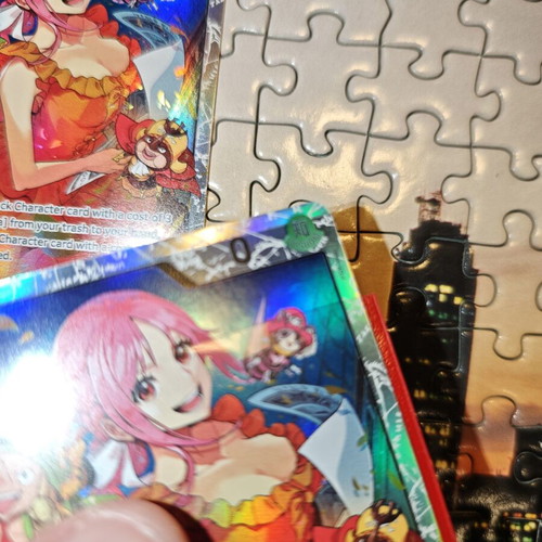 One Piece Rebecca OP05-091 card pack of 2 used, one damaged