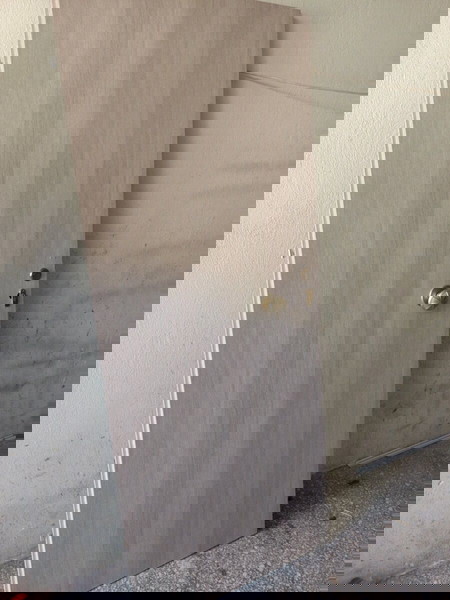 Εσωτερική πόρτα laminate
