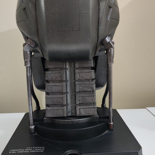 Terminator Salvation Blu-ray box set with T-600 Endoskeleton Skull Bust like new