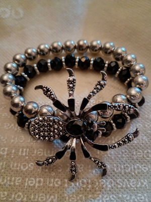Double Spider Bracelet like new, black and silver