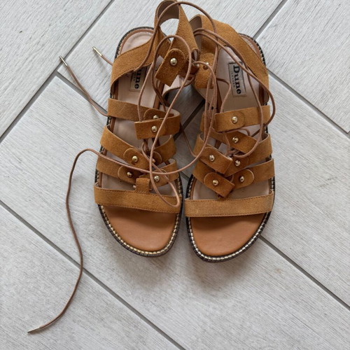 Gladiator Dune sandals size 38 like new, brown suede