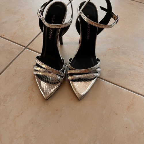 Glamazons silver sandals new, size 36, 10cm heel