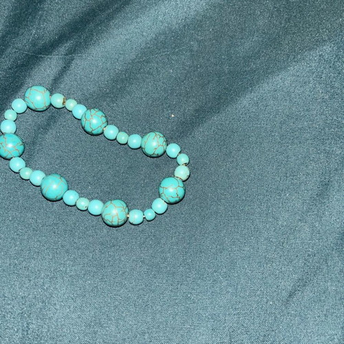 Handmade bracelet with beads new, blue