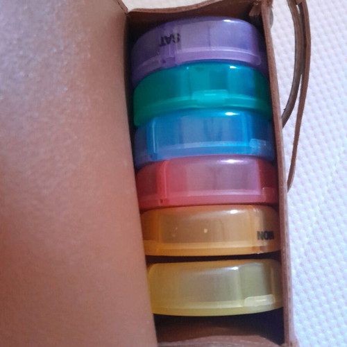Medicine organizer bag like new with 6-day pill boxes