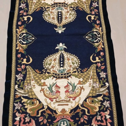 Handmade complete table runner blue color new