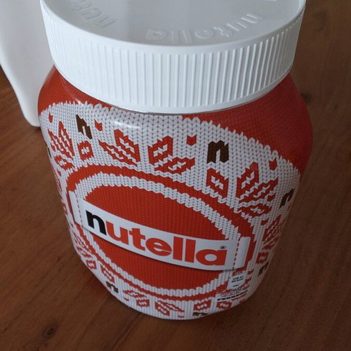 Nutella Christmas edition 2025 jar 1000gr like new