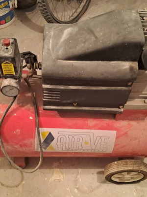 Αεροσυμπιεστής 50 lt, λειτουργικός