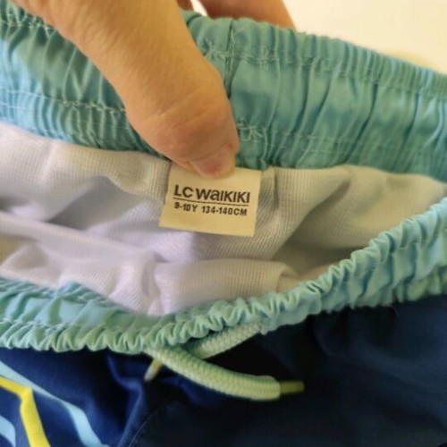 Lc Waikiki boys' swim bermuda like new, size 9-10 years, 134-140 cm