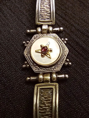 Vintage Silver Bracelet 925 with Red Stone and Mother of Pearl, like new