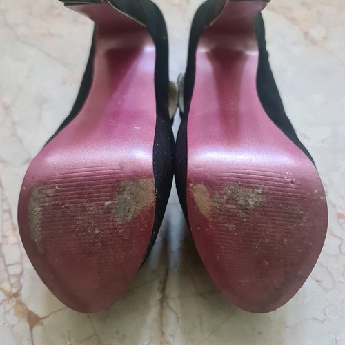Women's heeled shoes Paris Hilton