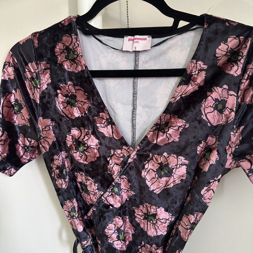 Pink Woman mini floral dress with waist belt, size S