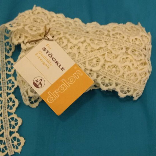 Dralon lace trims 10 meters new