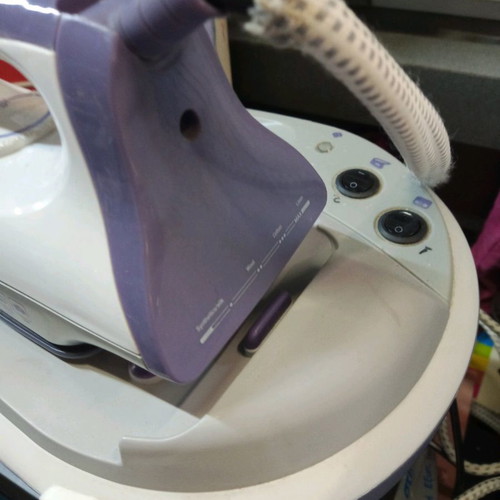 Stiroplus 1011 steam iron used for spare parts