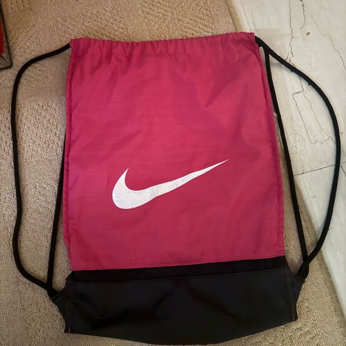 Nike bag used, sporty fuchsia