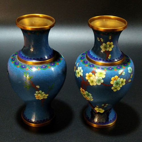 Cloisonné vases like new, 24cm height, pair