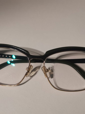 Γυαλιά Marni χειροποίητα, πολύ καλής ποιότητας, σαν καινούργια
